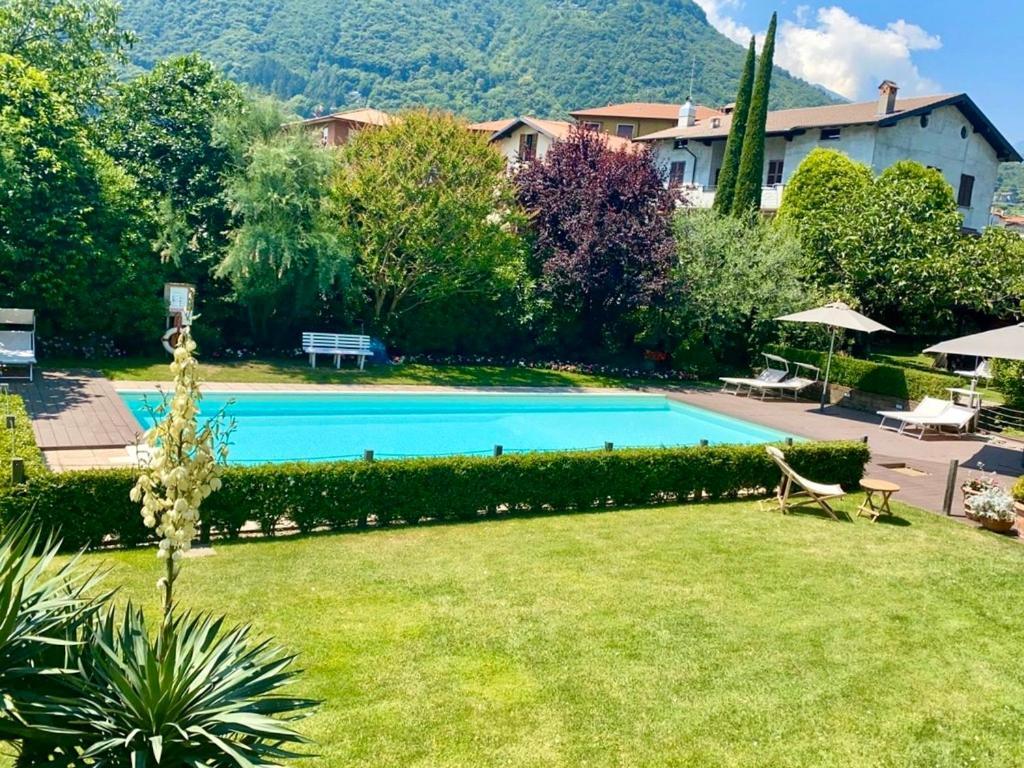 Iris 2 Lago Di Como Dongo Extérieur photo