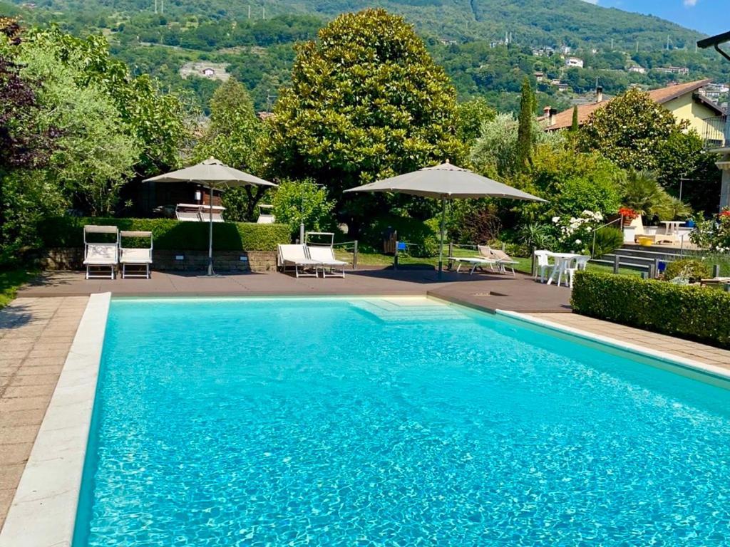Iris 2 Lago Di Como Dongo Extérieur photo